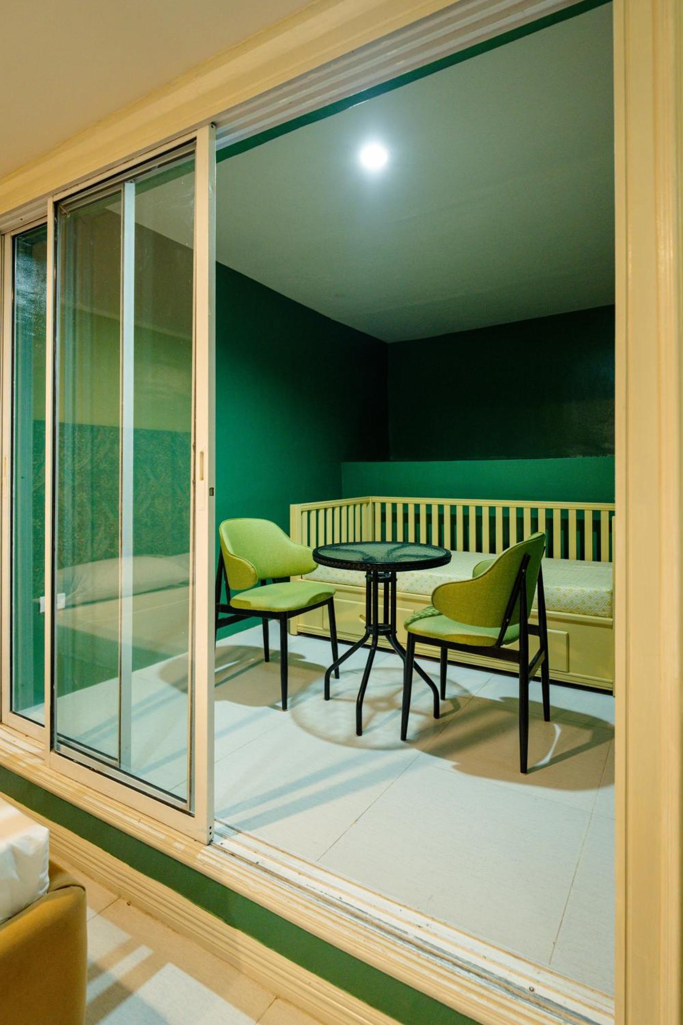 Jacobs Hill Tagaytay Bed and Breakfast Tagaytay City Buitenkant foto